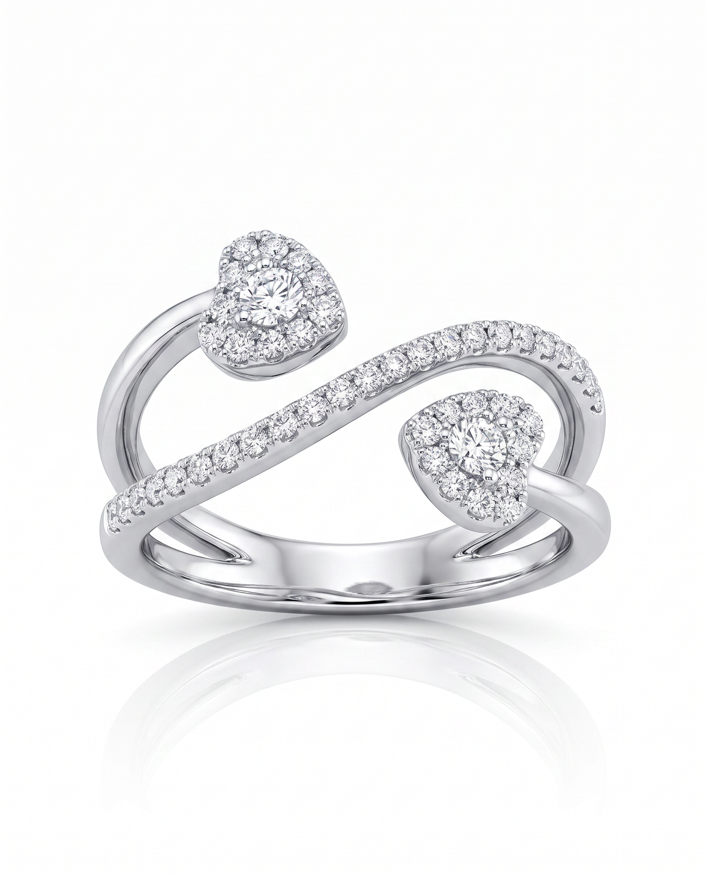 18K White Gold Ring with Natural Diamonds