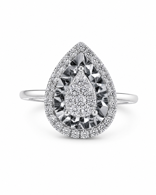 18K White Gold Ring with Natural Diamonds