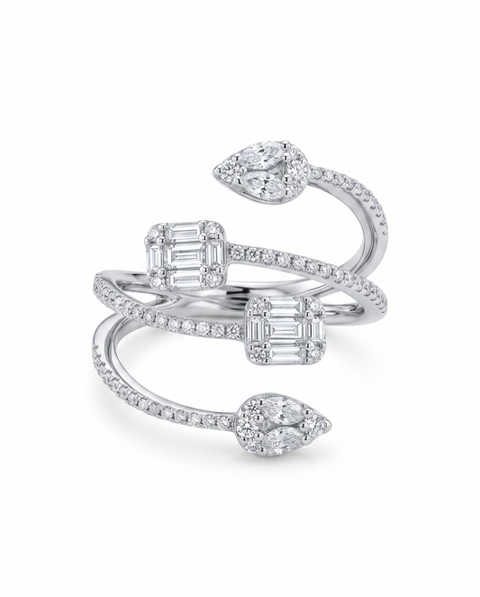 18K White Gold Ring with Natural Diamonds